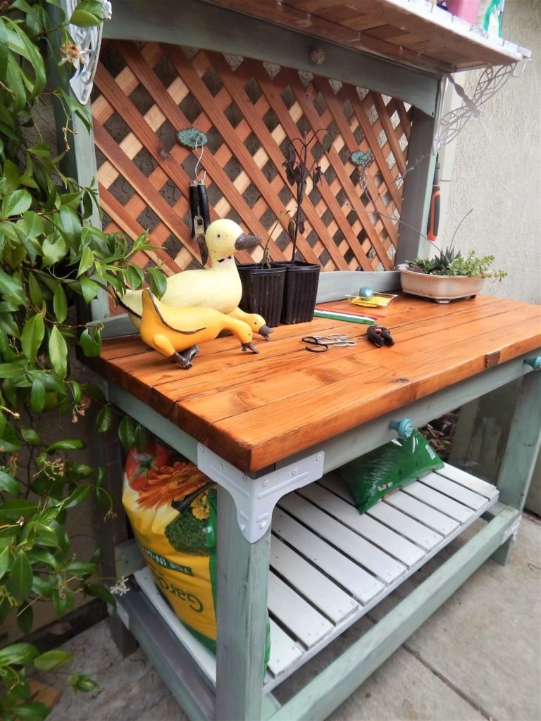 DIY Potting Bench Finished