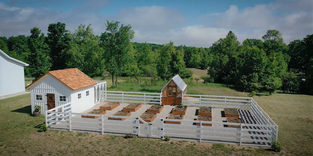 Ariel view of Dena's new fence