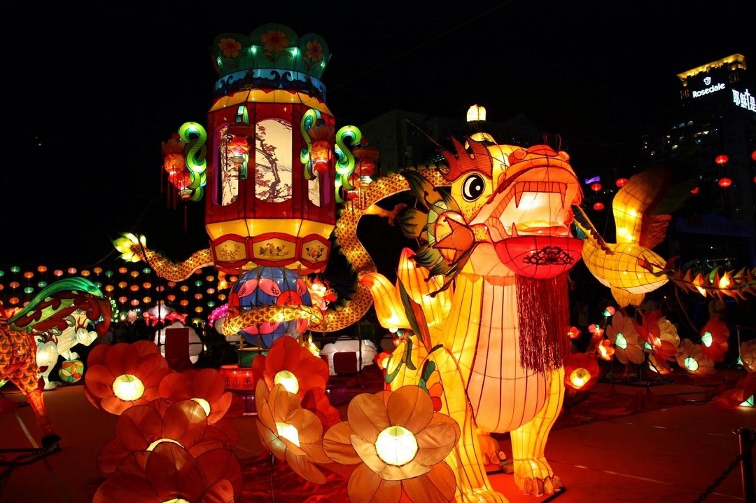 The Mid-Autumn Festival lantern procession in Tuyen Quang, Vietnam