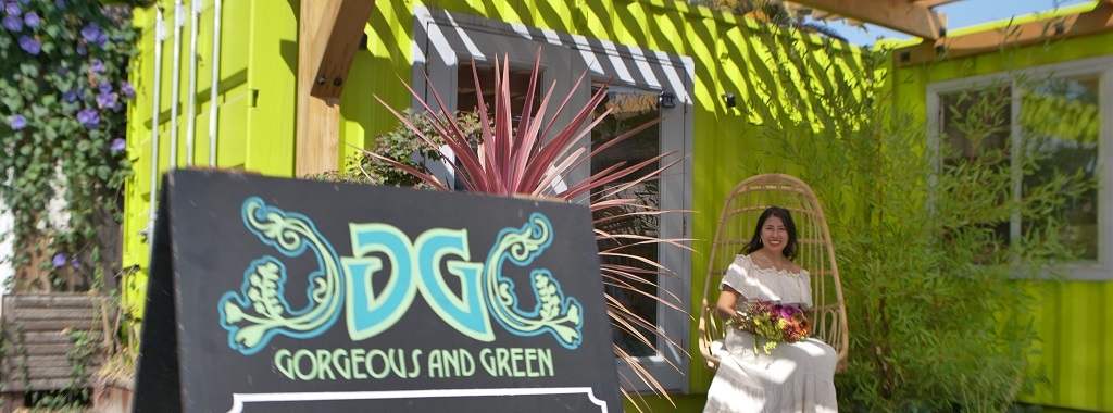 Gorgeous and Green Floral Designer Integrates Outdoor Accents® Hardware into Her Eco-Business
