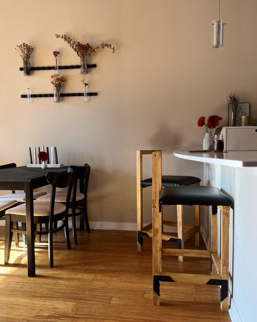 Completed DIY Counter Bar Stools built with Simpson Strong-Tie hardware