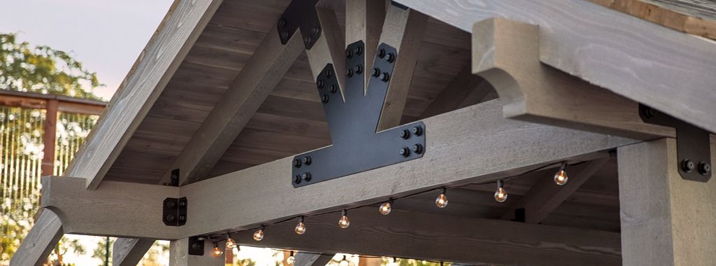 Unified Elegance: Harmonizing Deck and Pergola Hardware with Outdoor Accents